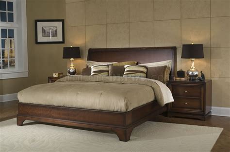 Antique Walnut Finish Contemporary Massive Wood Bed