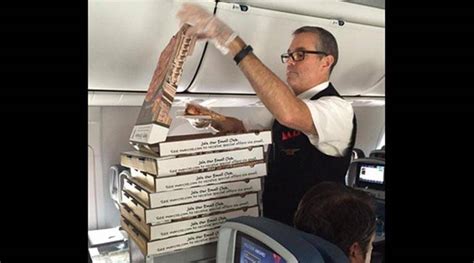 Pizza Party Delta Pilot Orders Pizzas For Grumpy Passengers On Delayed
