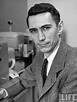 Penemu Teori Informasi - Claude Shannon ~ Biografi Penemu Dunia