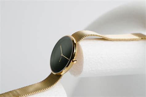 Minimalist Watches & Rings + 15% Off Everything From HODINA - HEY GENTS