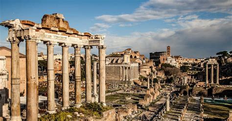 How to visit Roman Forum ? Is it worth it ? Tickets, Hours and Tours