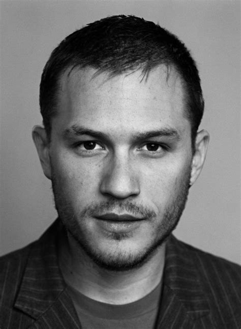 These Celebrity Face Mash Ups Are Stunning Celebrity Faces Tom Hardy