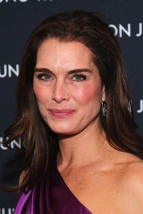 Brooke Shields Keep Up With The Beauty Savvy Celebrities At New York
