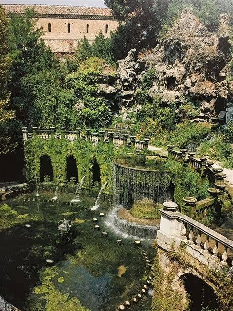 Tivoli Gardens Italy Rome Beautiful Flower Arrangements And Flower