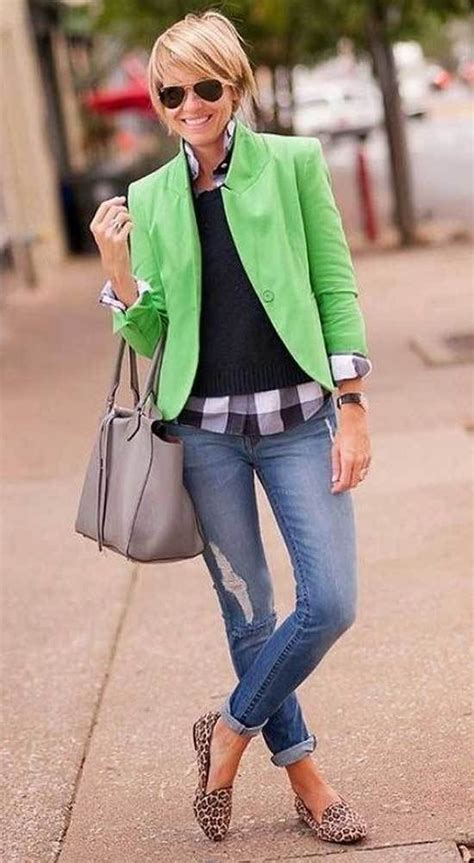 Almost same as the hairstyle before, the difference is on the sided shaved. Casual Outfit for 50 Year Old Woman with Green Jacket and ...