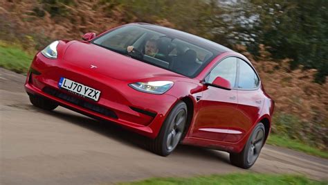 Tesla Model 3 Review 2022 Drivingelectric