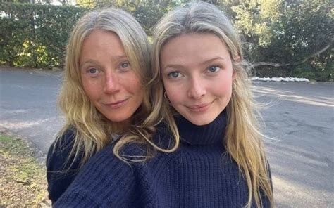 Gwyneth Paltrows Daughter Debuts At Pfw Calls Her Style Mix Of