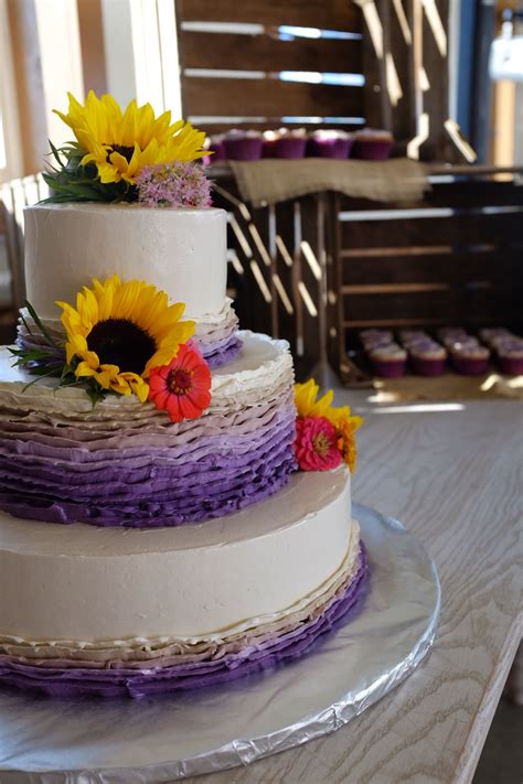 This wavy ruffled pattern is a fun choice for a beach wedding. Purple ombré ruffle wedding cake | Ruffle wedding cake ...