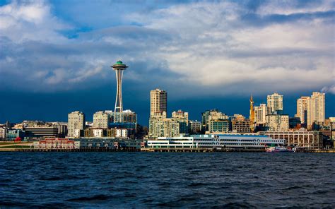 Download Wallpaper 3840x2400 Tower Buildings Houses Sea Seattle