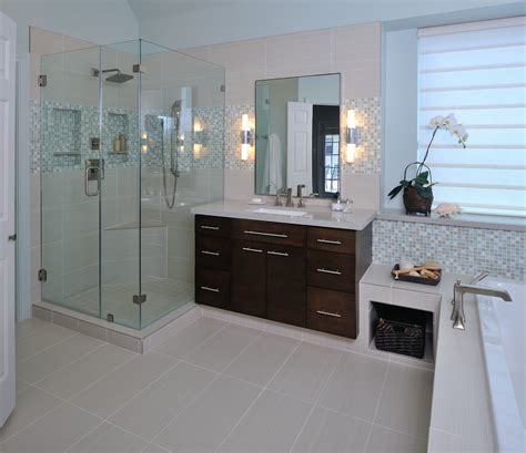 A bathroom makeup vanity should be thoughtfully designed to suit your daily routine. The Granite Gurus: 8 Beautiful Master Bathrooms