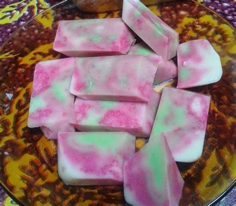 Mee dia bagi aku ok, cuma dia agak berminyak sikit. Resepi Puding Pandan Susu - Rumah Pacitan