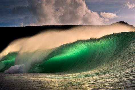 Emerald Atlantic power wave | George Karbus Photography