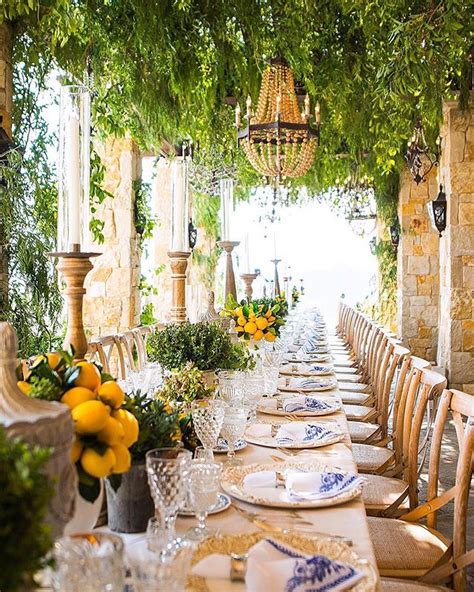 Absolutely Stunning In Love With This Tuscan Style Tablescape 🍋💗