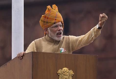 Independence Day PM Modi Wears Orange Headgear A Look At His Turban Tradition Fashion