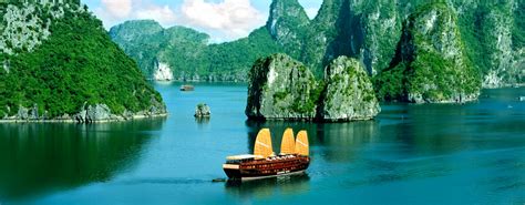 List of vietnam newspapers and vietnamese news sites featuring sports, entertainments, jobs, education, tourism, lifestyles, travel, real estate, and business. Vietnam | A.Elle Travel