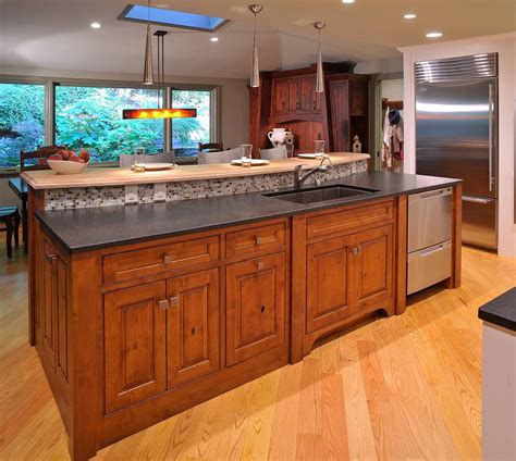 The Quality And Craftsmanship Of Amish Built Kitchen Cabinets Kitchen