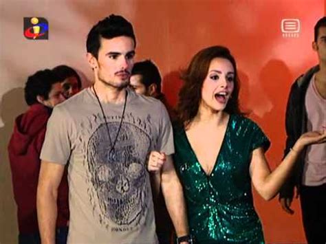 Morangos com açucar escola de talentos (cd). Morangos com Açúcar: Ricardo fica furioso quando vê Ana Rita e Bryan a beijarem-se - YouTube