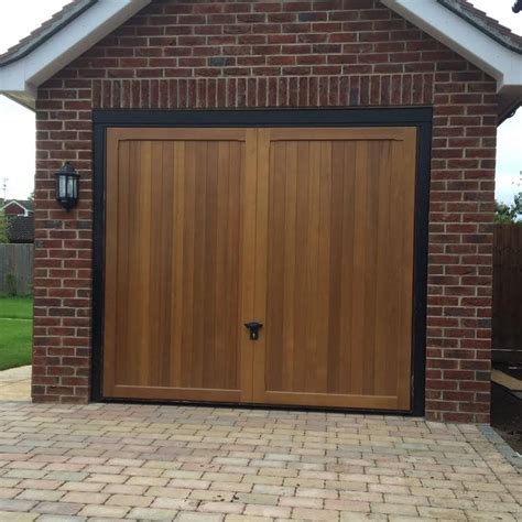 Timber Retractable Garage Door In Spencers Wood Elite Gd