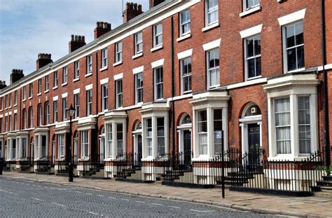 18 Terraced Houses In England