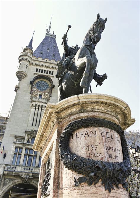 Stefan Cel Mare Statue En La Moldavie Image Stock Image Du