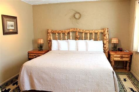 View deals for moose creek inn, including fully refundable rates with free cancellation. Photo Gallery - West Yellowstone Lodging | Moose Creek Inn
