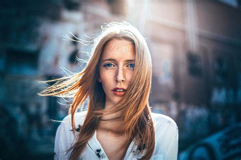 Wallpaper Women Model Blonde Long Hair Blue Eyes Open Mouth Looking At Viewer Freckles
