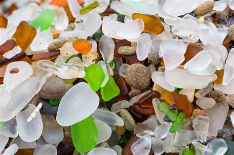 What Is Sea Glass And Where Does It Come From Science Abc