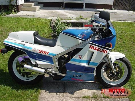 Nothing special about the handling of the bike. 1987 Suzuki RG 500 Gamma - Moto.ZombDrive.COM