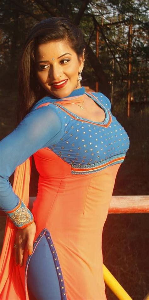 Monalisa 103 Bhojpuri Actress Cute Girl Photo Actresses
