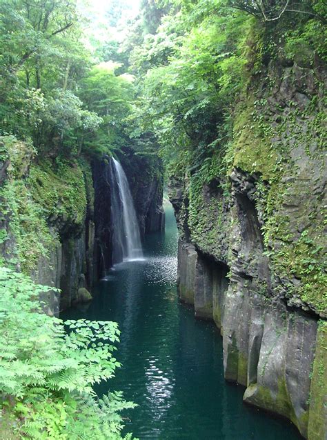 Manai Falls Takachiho Kyo Japan 高千穂峡谷 Places To Travel Scenic