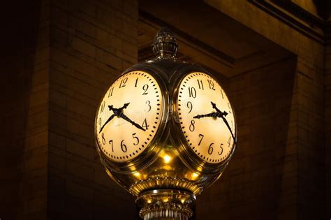 Grande Horloge Dans La Station Du S Grand Central De New York Image