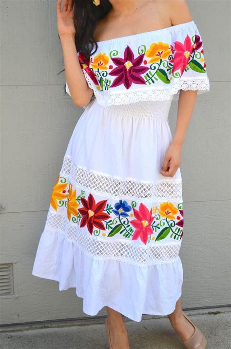 Vestido De Novia Blanco Mexicano Multicolor Bordado De Hombros Etsy
