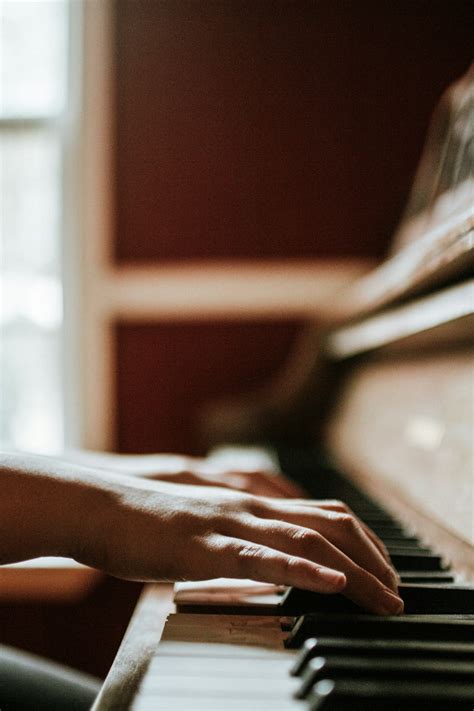 Playing Piano Pictures Download Free Images On Unsplash