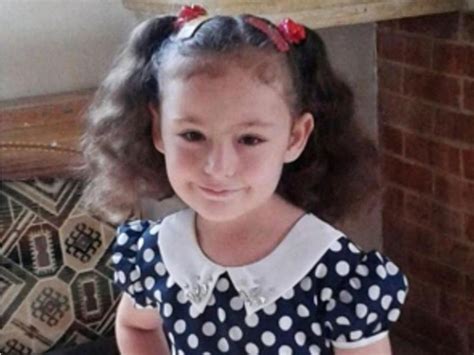 Five Year Old Girl Dies In Russian Air Strikes On Syria Ten Minutes After Taking Pictures With