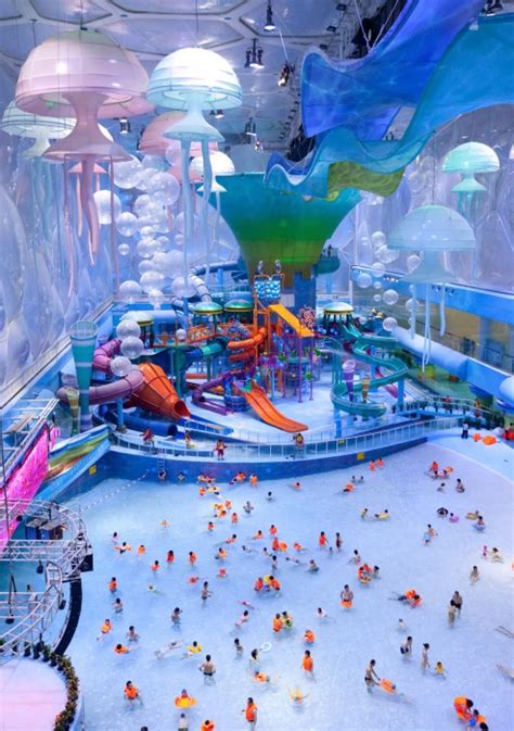 biggest water parks around the world 17856 hot sex picture