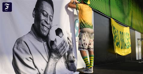 Concern For Football Legend Pelé We Are Still Here Teller Report