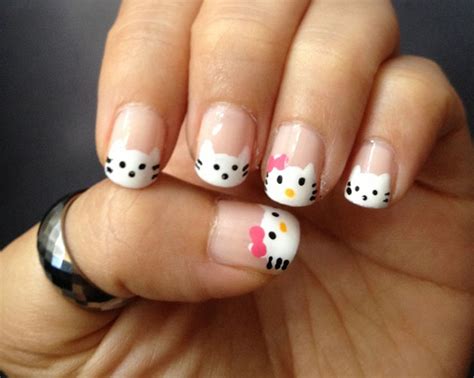Hi, this are my nails, if you have some question about the steps for make this nails, please leave a comment !! Hello Kitty Nail Art Ideas - BeautyFrizz
