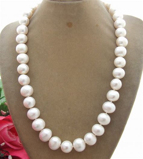 19 14mm White Pearl Necklace In Chain Necklaces From Jewelry