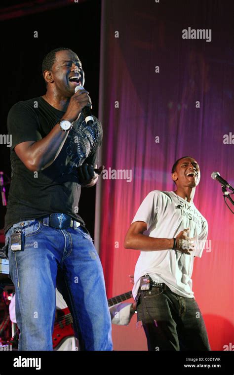 Brian Mcknight Left With Son Brian Mcknight Jr Performing A Mother S Day Concert At The