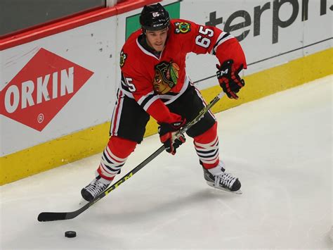 Coordinator, research, & development/hockey analytics: Will Chicago Blackhawks' Andrew Shaw Be Back?