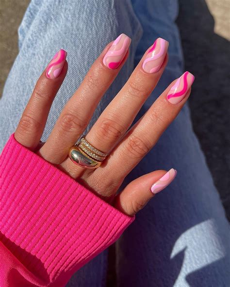 𝐁𝐫𝐲𝐨𝐧𝐲 𝐇𝐨𝐰𝐞𝐥𝐥s Instagram Photo “𝐁𝐀𝐑𝐁𝐈𝐄 𝐒𝐖𝐈𝐑𝐋𝐒 💓 Hot Pink Is Such A Summer Vibe Using Th