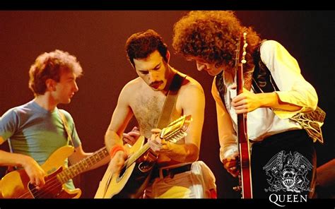 Queen is freddie mercury, brian may, roger taylor and john deacon and they. Lucky Firmanyah : Profil Queen Band
