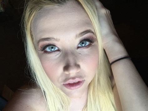 Tw Pornstars Samantha Rone The Most Liked Pictures And Videos From