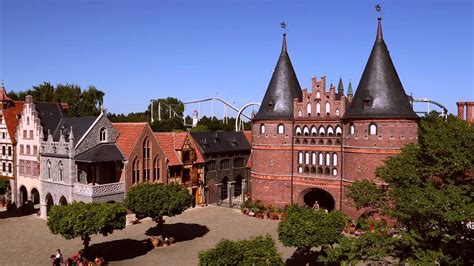 The place is named after the seaside resort in weissenhäuser strand which was named. Klassenfahrt Weissenhäuser Strand - Lübeck - Fehmarn - YouTube