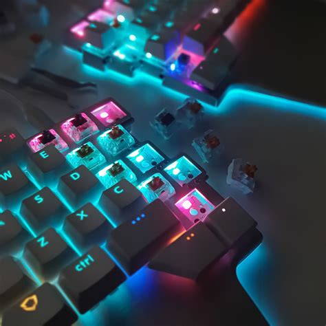 HOT SWAPPABLE MECHANICAL SWITCHES ARE AWESOME Keyboard Mechanic