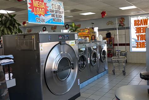 tips for doing laundry at a laundromat
