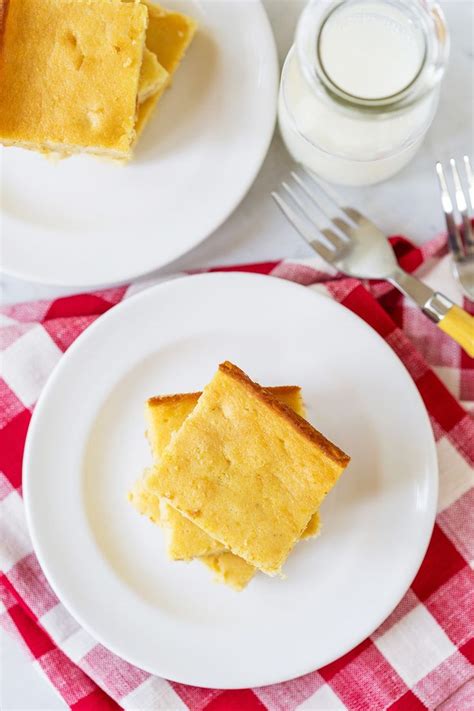 Chiles, corn, and sharp cheddar cheese, make this a flavorful recipe with the wholesome goodness of stone ground cornmeal. CREAMED CORN CORNBREADServings: 8 peopleA moist and flavorful cornbread made with creamed corn ...