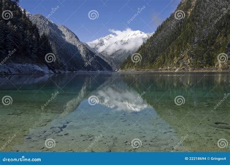 Long Lake Jiuzhaigou Np Sichuan Stock Images Image 22218694
