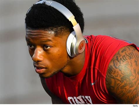 joe mixon meets 1 on 1 with punch victim strikes settlement in lawsuit