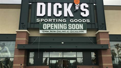 Dicks Sporting Goods Launches New Off Price Store Concept Retail Touchpoints